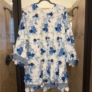 Floral Embroidered Women's Formal Dress - Blue and White
